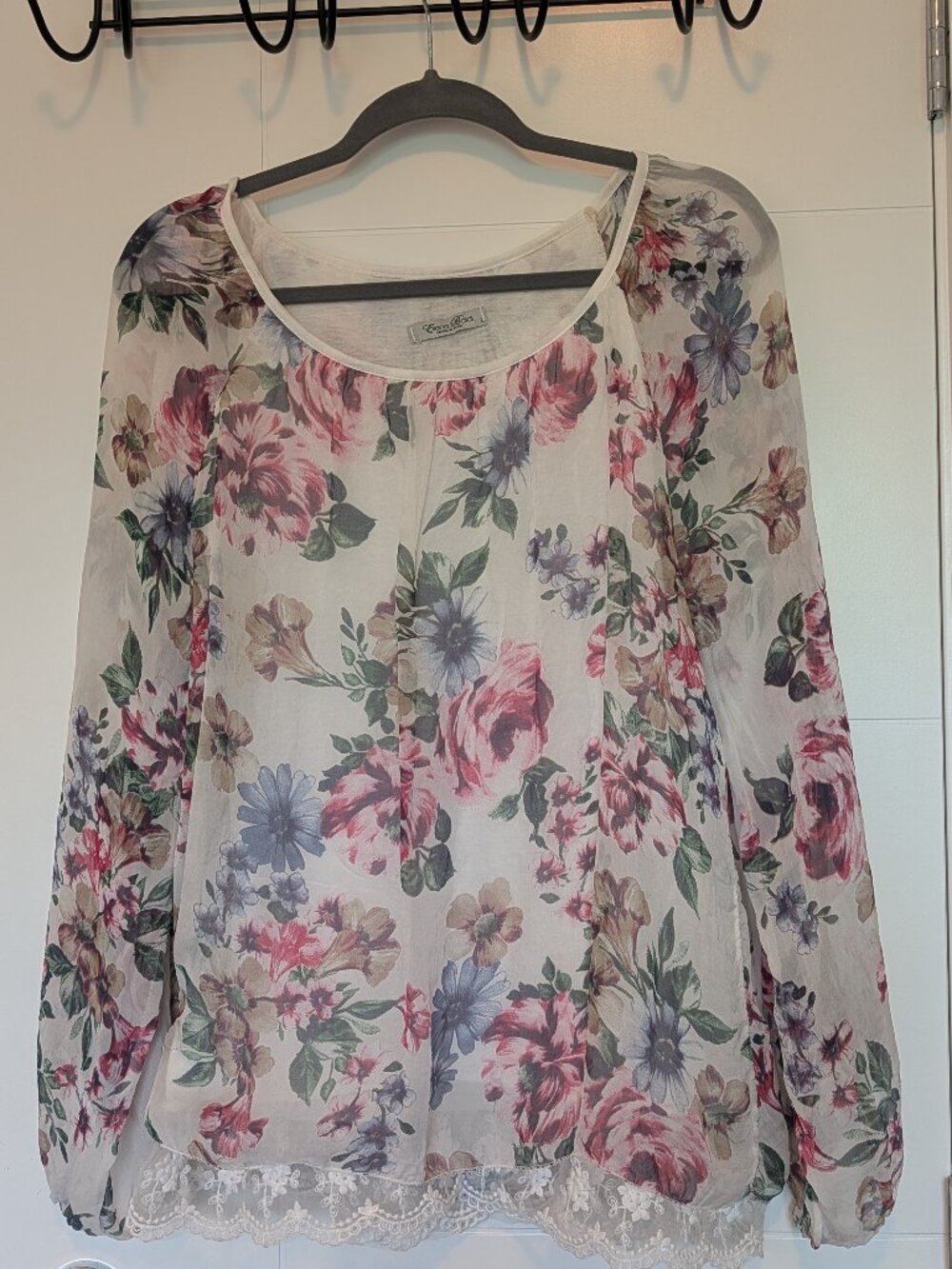 Elena Baldi Italy 100% Silk Floral Blouse with Lace Trim